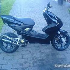 Yamaha aerox Evolution solgt