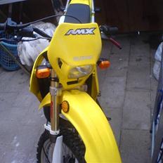 Suzuki rmx