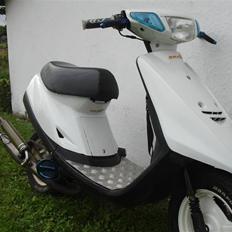 Yamaha jog (solgt) 