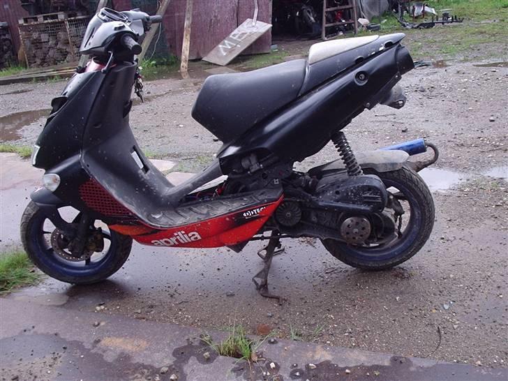 Aprilia sr 50 ditec sælges i dele billede 3