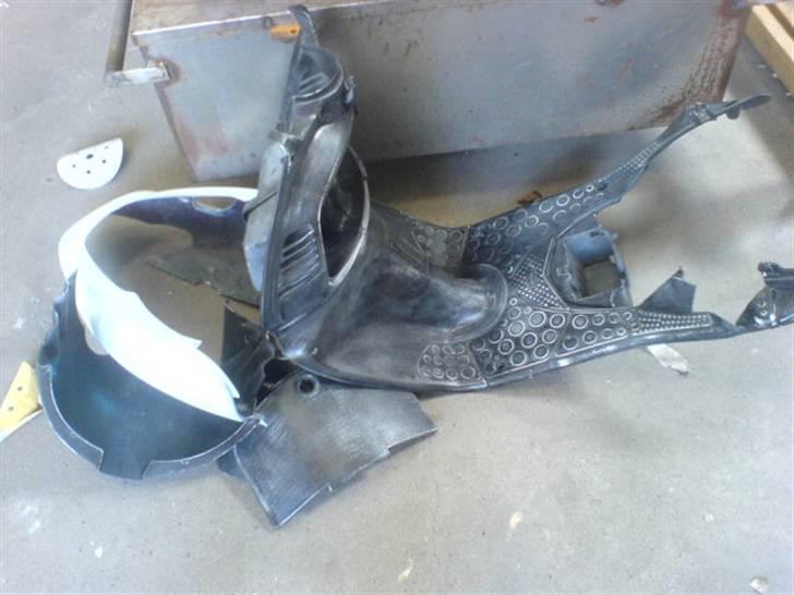 Aprilia Evo Sonic - [Solgt] - skjolde slebet ned :) billede 8