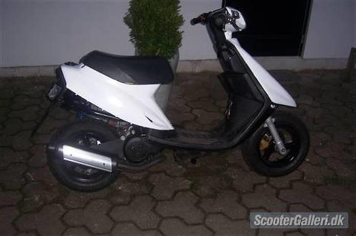 Yamaha Jog *SOLGT* - Gammelt billede billede 1