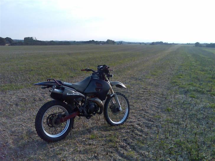 Suzuki RMX  - Solgt !! billede 3