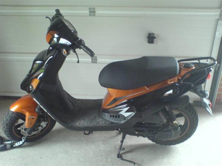 PGO Hot 50 - Total Smadret :( billede 2