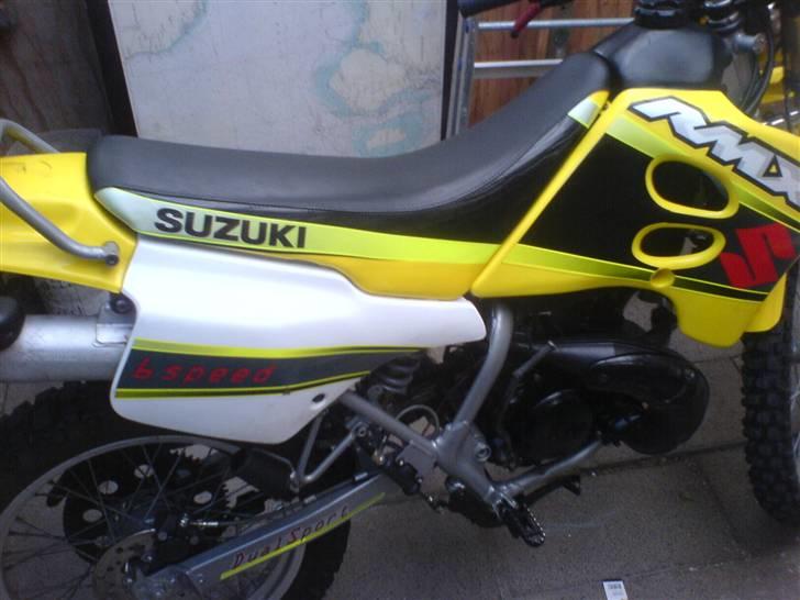 Suzuki rmx billede 3