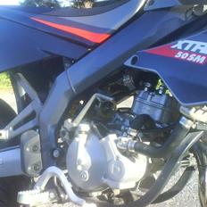 Derbi senda sm x-treme (solgt)