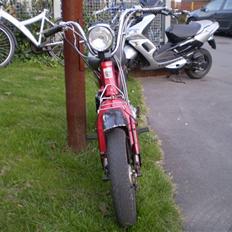 Suzuki FZ50 Rød/sort byttet