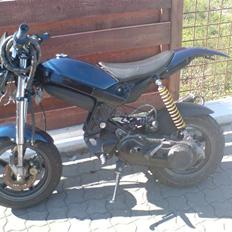 Suzuki street magic død