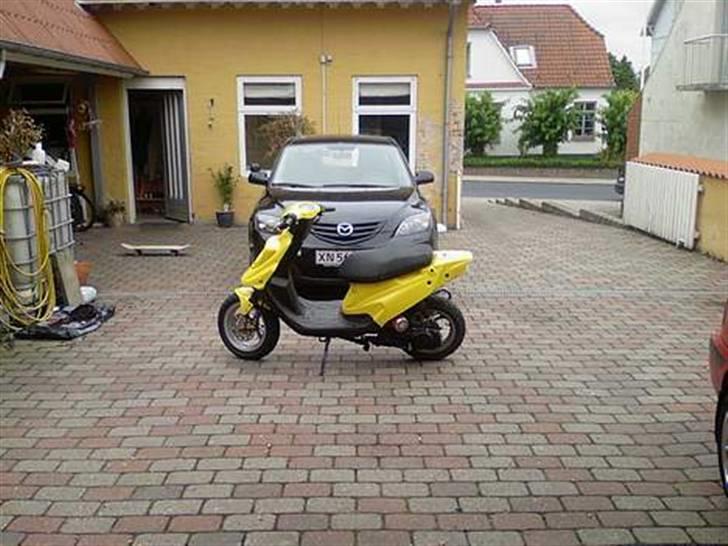 PGO Hot(BYTTET TIL JOG AS) - Gammelt billede! billede 4