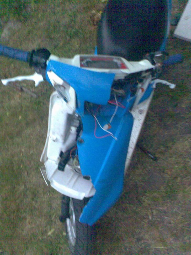 Yamaha jog as før Solgt  - ja og de fik ødelagt det hele  :( billede 12