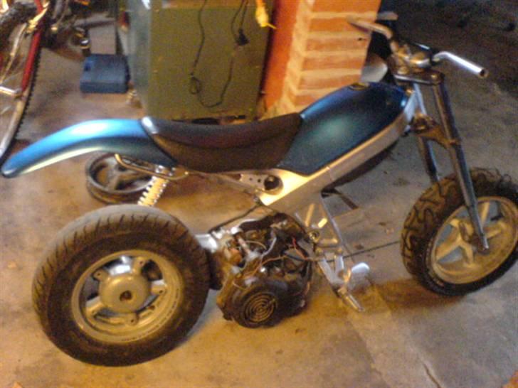 Suzuki street SOLGT billede 1