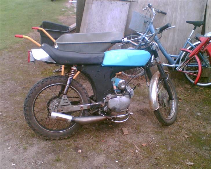 Yamaha 4 gear fs1 (SOLGT 2500) billede 1