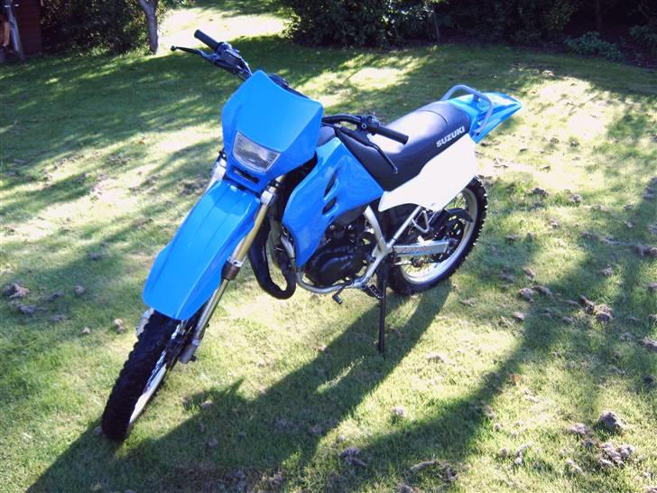 Suzuki RMX LC DD (SOLGT) billede 2