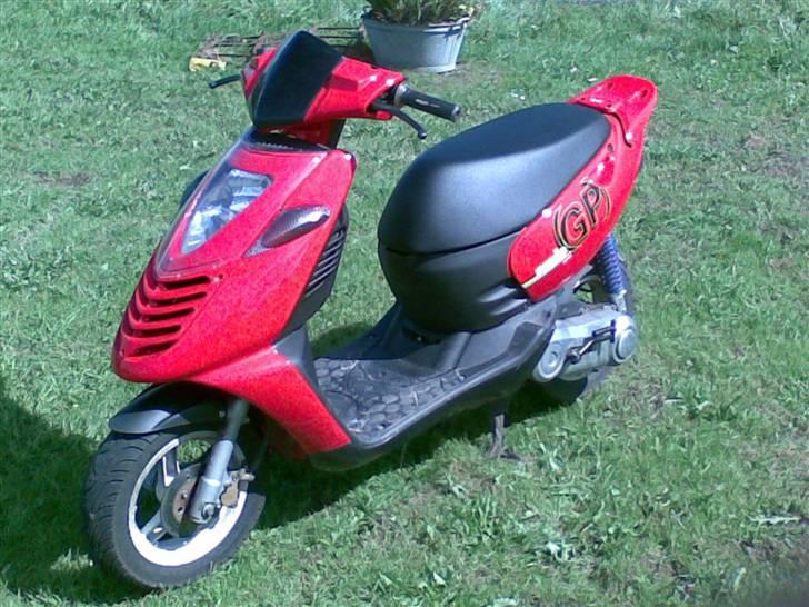 Aprilia Sonic GP/ solgt:) billede 6