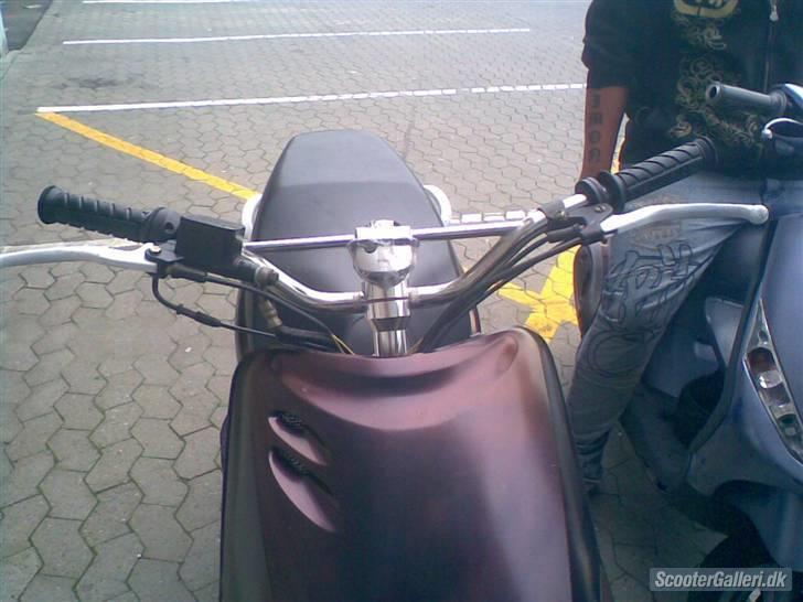 Yamaha Neos Byttet - Da mine halogenlygte ikke var færdig :) billede 1