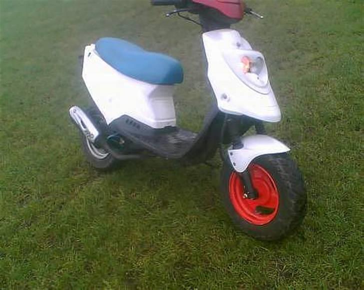 PGO hot 50 hverdags scooter  - sådan så den ud da jeg købte den): ad billede 1