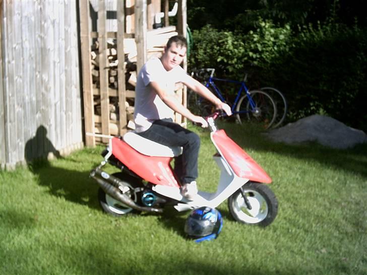 Yamaha Jog (byttet/solgt) billede 3