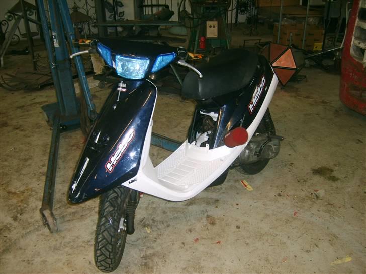 Yamaha jog før - sådan så den ud da jeg fik den bare med sorte inderskjolde billede 1