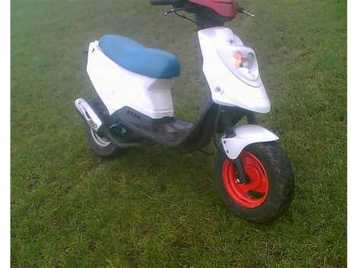 {{currentPhoto.altText}} billede {{currentPhoto.number}}