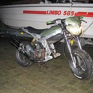 Suzuki street magic solgt 