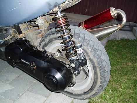 Aprilia Sonic (Solgt) - Min Helt Nye Gas stød dæmper :P billede 2