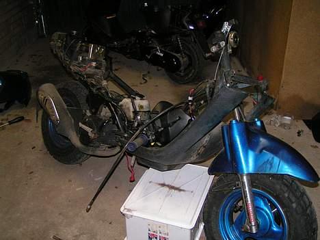 PGO Hot 50 [Team CroWn] SOLGT - projekt i gamg stem på den  billede 3