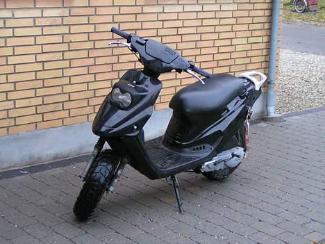 PGO Hot 50 [Team CroWn] SOLGT - stem på min scooter billede 5