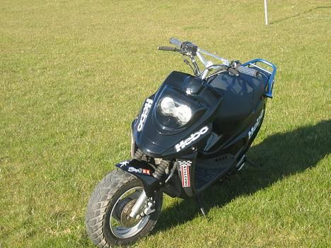 PGO HOT 50 -SOLGT FOR 9500 KR - Her ses mine strafferinger.. syns de sidder rimelig nice.. billede 4