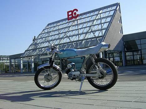 Yamaha FS-1 K1 "Samlesættet"  - Taget til www.bilmesse-brugtmarked.dk i Bella Centeret i KBH :) billede 1