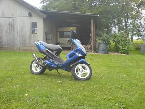 Peugeot speedfight 2        SOLGT billede 1