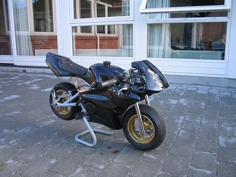 MiniBike "Det sorte lyn" billede 2