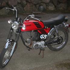 Yamaha FS1 svensk