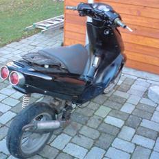 Aprilia sr 50  byttet til galaxy