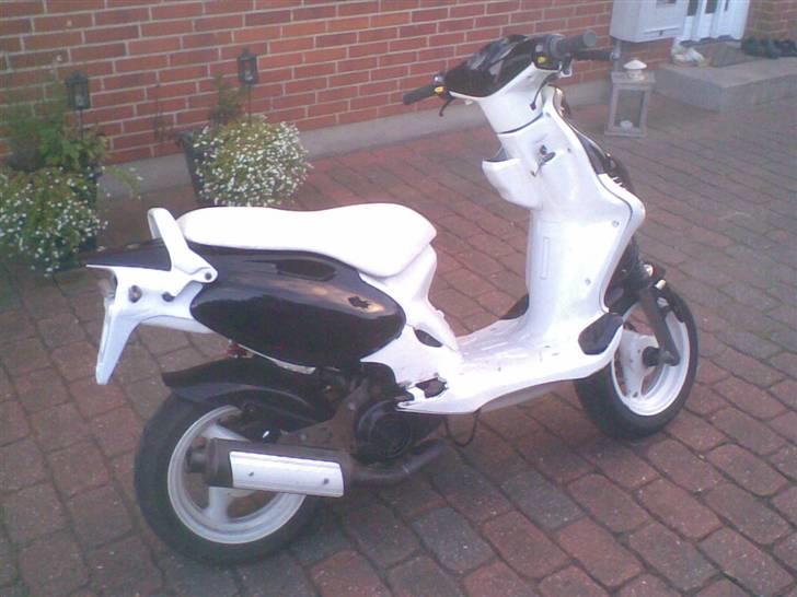 PGO pmx   :D  solgt  :D!! billede 3