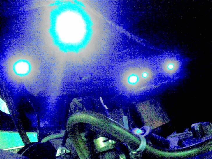 Gilera Stalker (solgt) - nogle dioder jeg har fået sat på som lyser hele blokken op billede 10