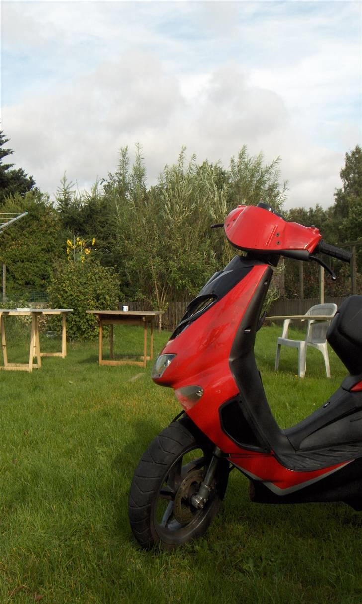 Aprilia Sr 50 30'er //BYTTET// billede 5