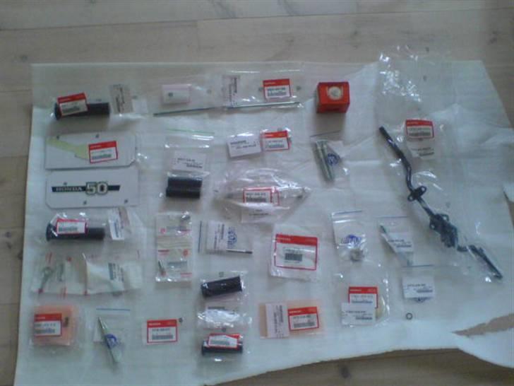 Honda cd50 88cc Solgt - lidt nye originale dele, kig evt. i mit fotoalbum billede 11