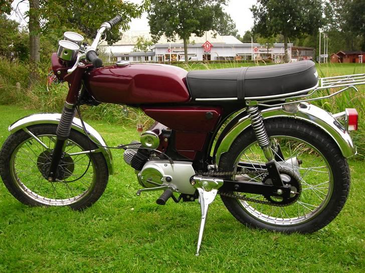 Yamaha DX 4 GEAR totalt renovere billede 4