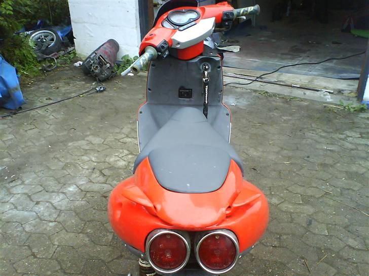 Aprilia sr 50  byttet til galaxy billede 6