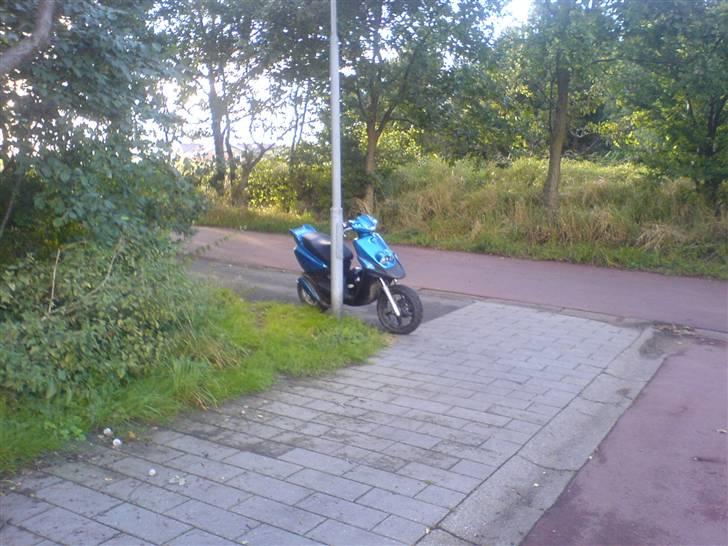 Yamaha Bws NG (Spy) byttet billede 7