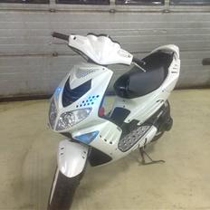 Peugeot  speedfight 2 (byttet)