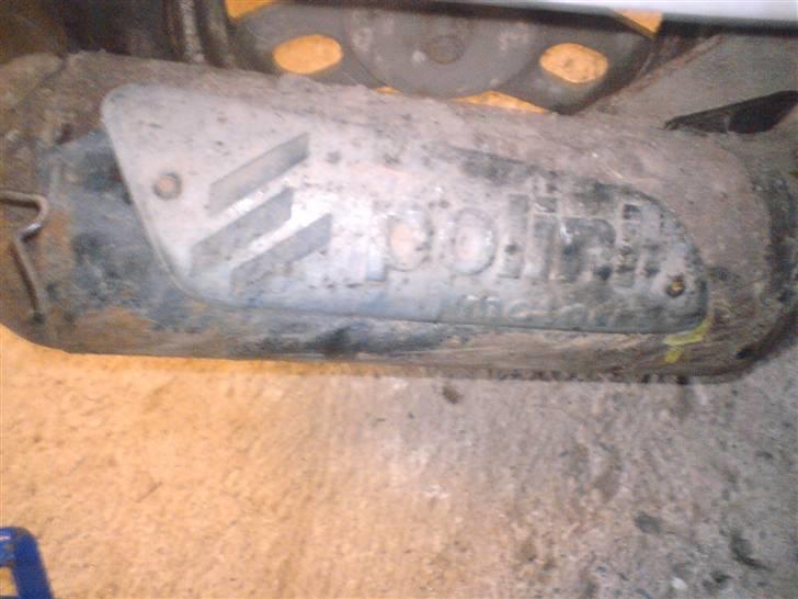 Honda vision total skadet billede 4