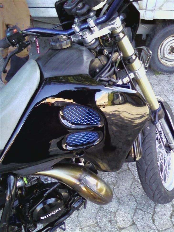 Suzuki SMX  (solgt for 16500 kr) billede 1