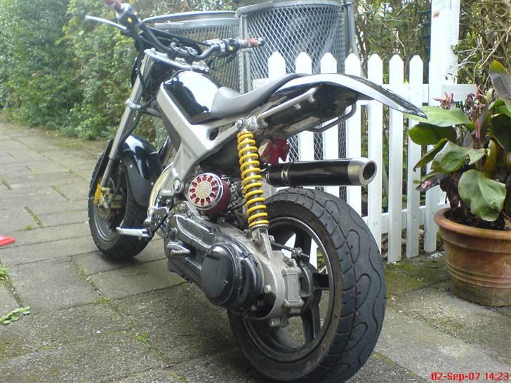 Suzuki Street Magic BYTTET JOG R billede 1