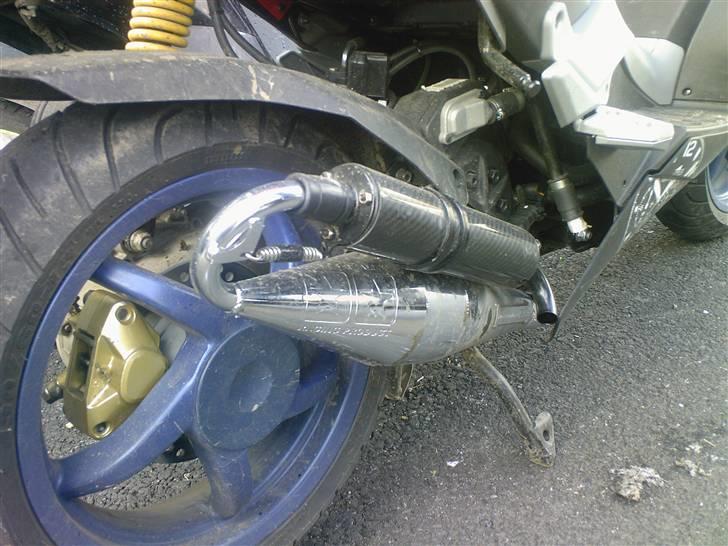 Aprilia sr50 r. solgt billede 3