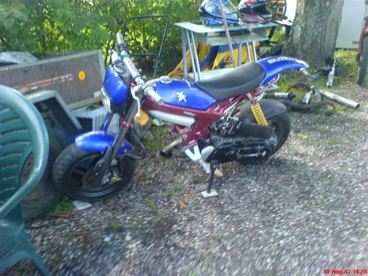 Suzuki street magic<<solgt>> billede 5