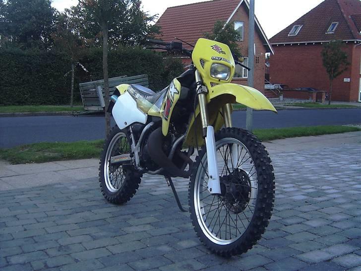 Suzuki RMX SOLGT Fåborg billede 2