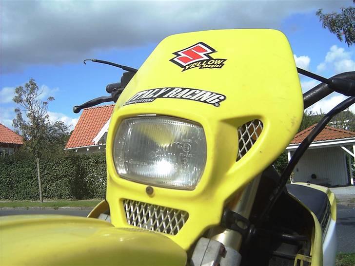 Suzuki RMX SOLGT Fåborg - Yellow Magic :P og såh det ikk engang løgn ;) billede 8