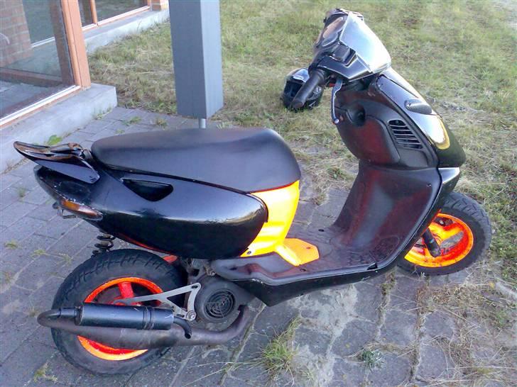 Aprilia S.o.n.i.c Solgt 4000 Kr billede 2