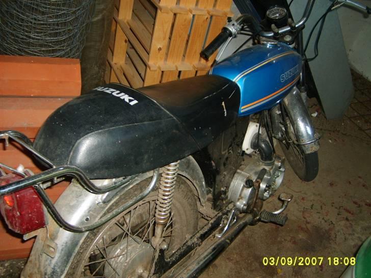 Suzuki k 50 billede 9
